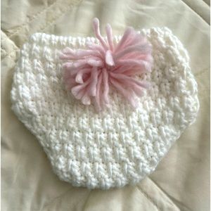 Crochet diaper cover / white with pink “bunny tail” 🐰